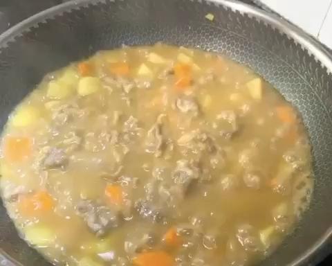 （新手零失误）咖喱土豆炖牛肉的做法