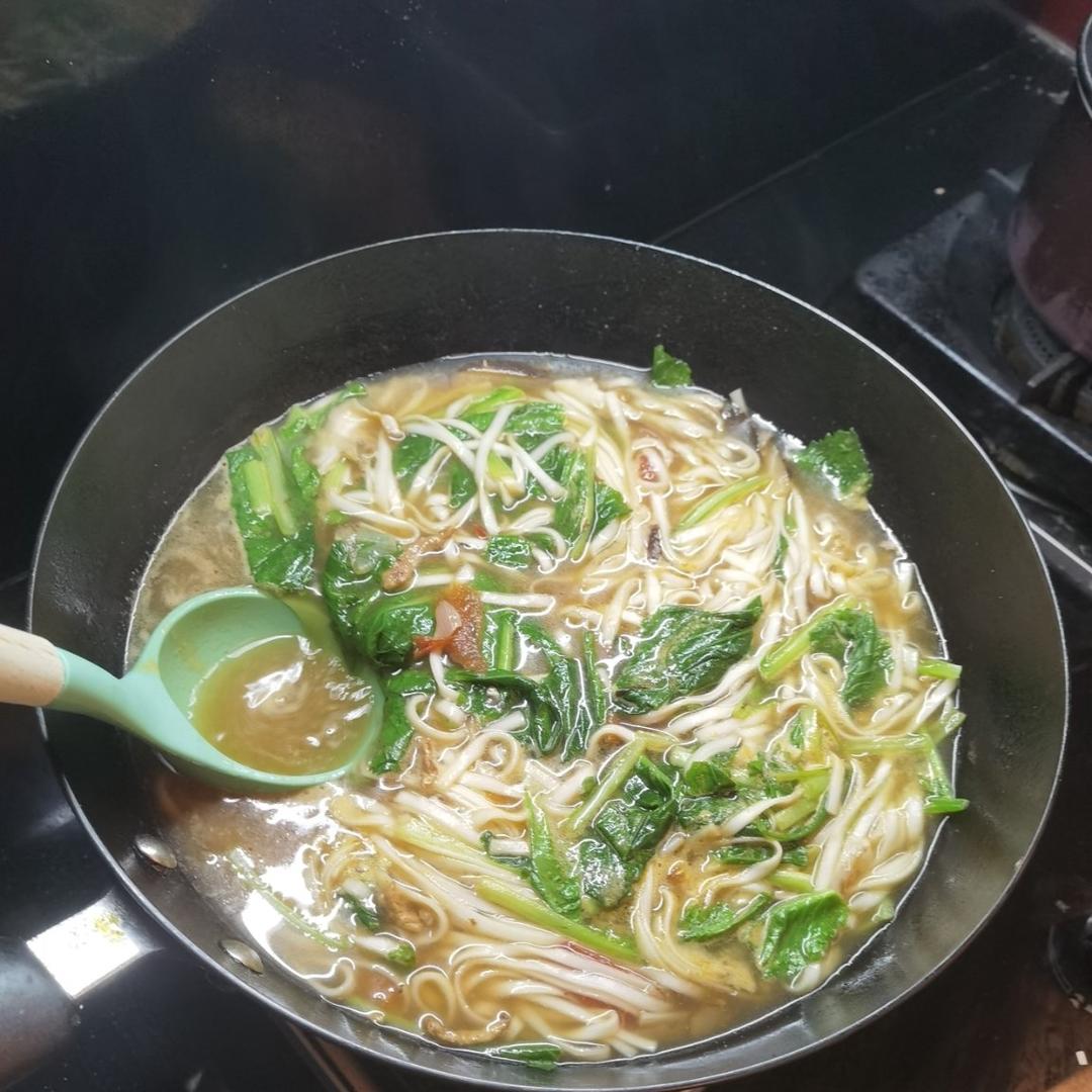 炝锅肉丝面