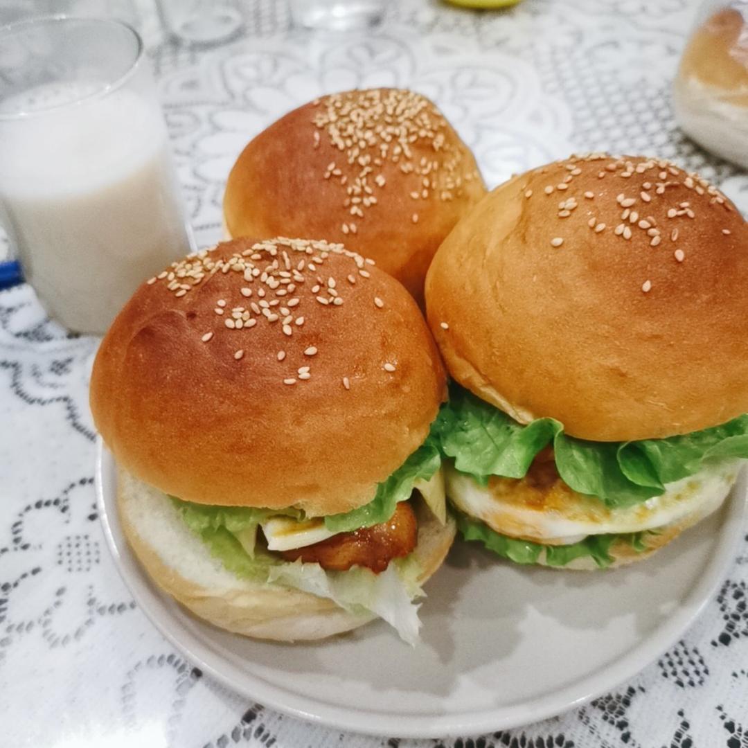奥尔良鸡腿堡（方法全部有！！现做！！）