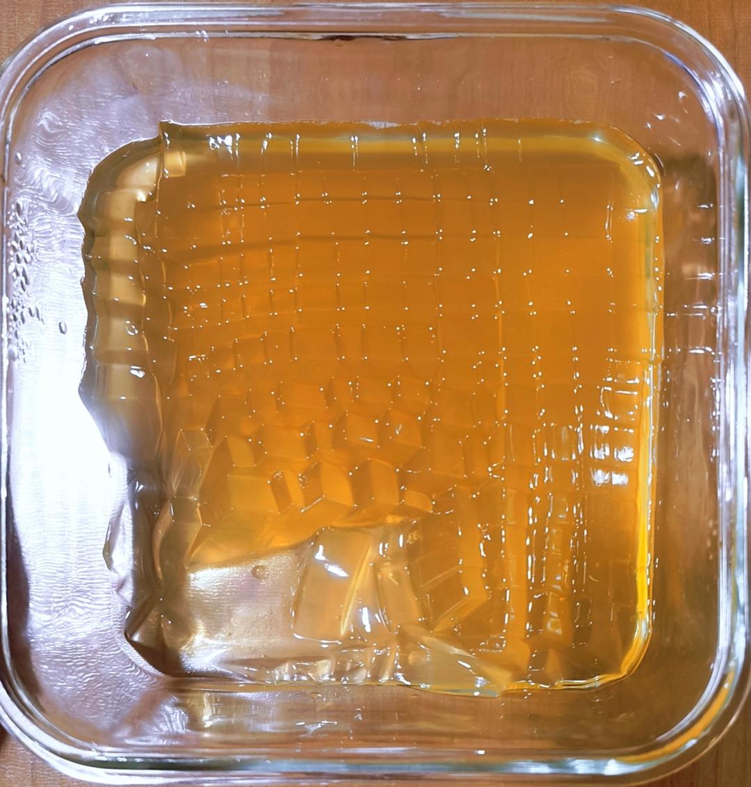 海底椰甘蔗雪梨冻（清热润肺）