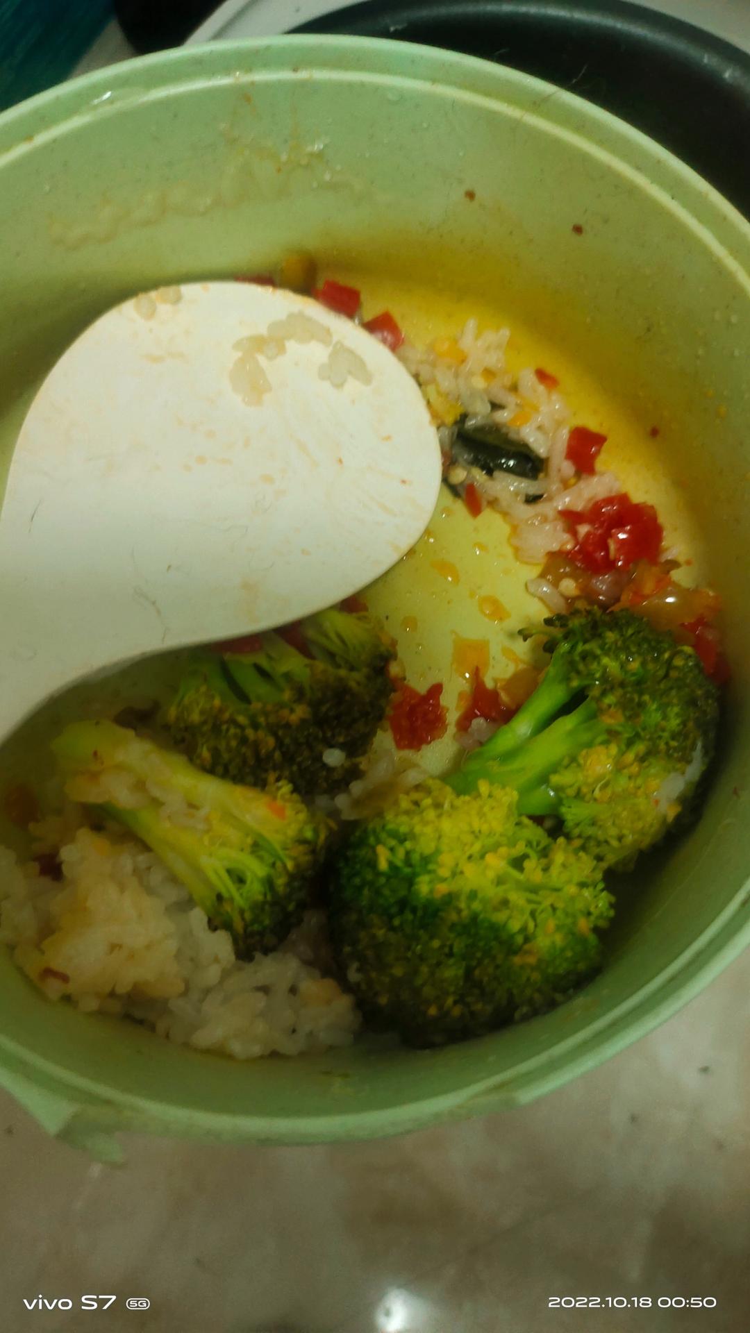 好吃的煲仔饭～电饭锅版