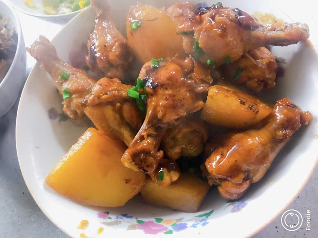 土豆烧鸡