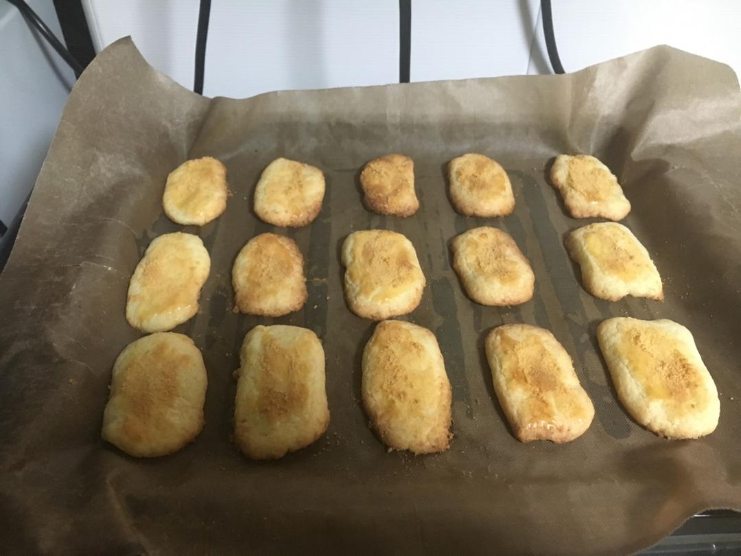 粒粒切达奶酪饼干