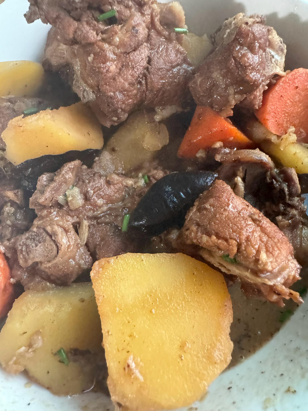 土豆炖排骨