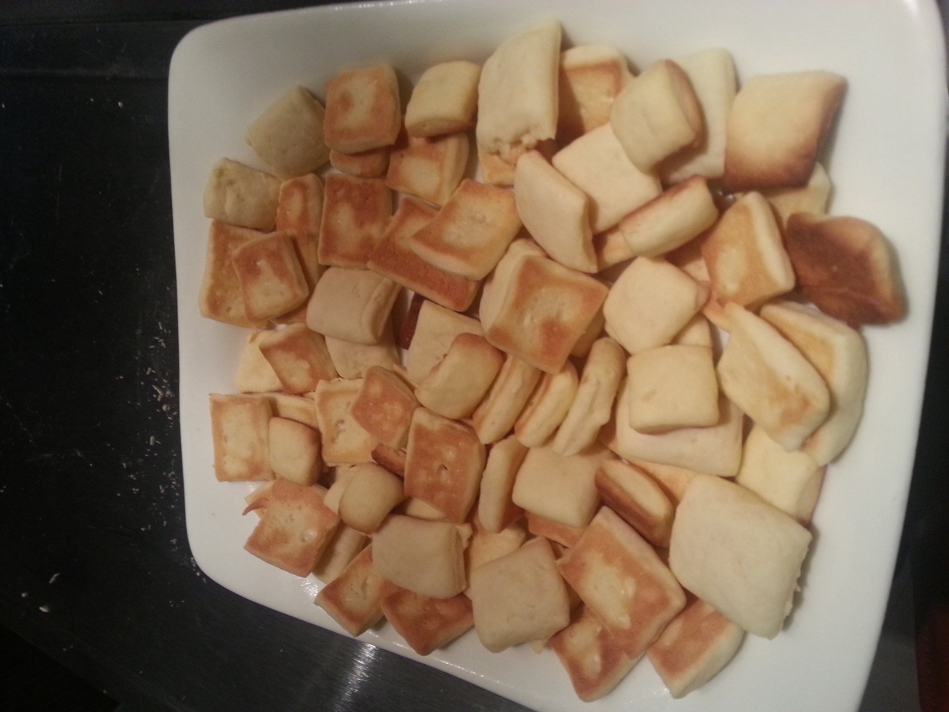 牛奶方块小饼干