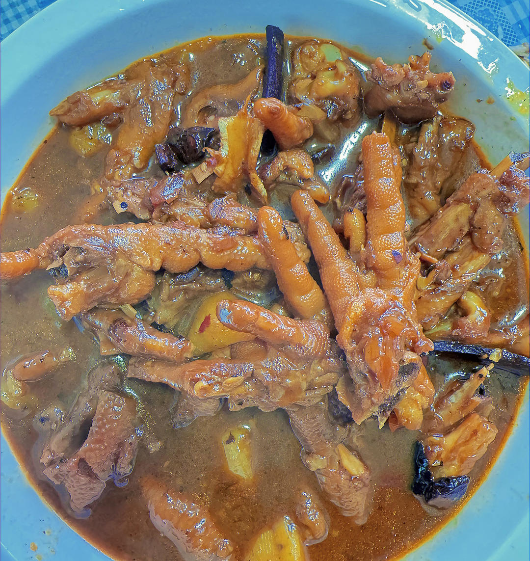 学会这道鸡爪煲就再也不用去胖哥俩排队了