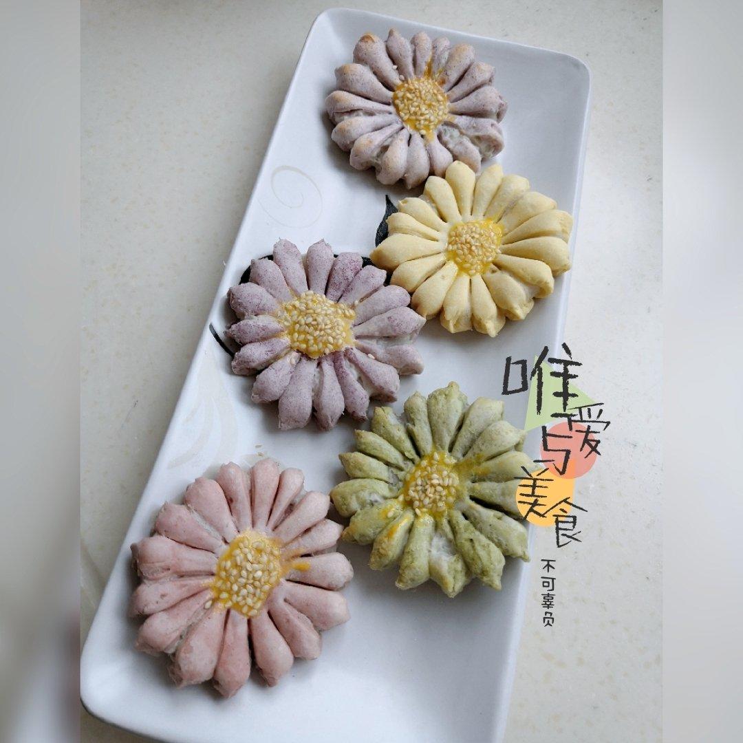 の五彩莲花台 酥饼
