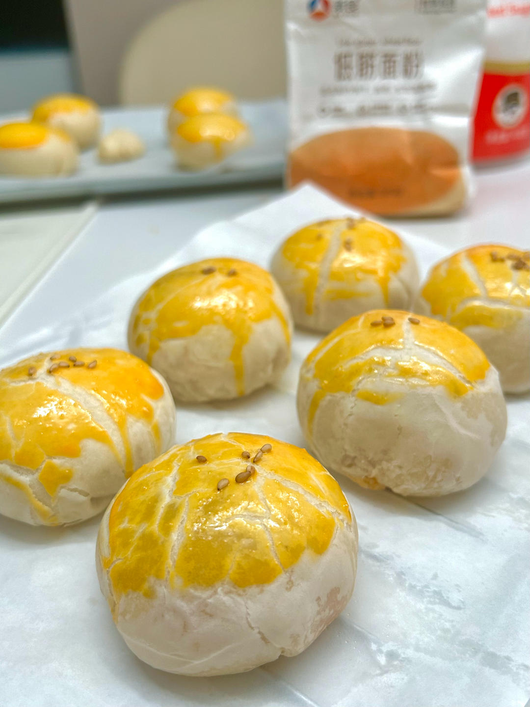 超简单 免揉 酥掉渣的蛋黄酥(超详细附全程视频)不破酥『万能酥皮』