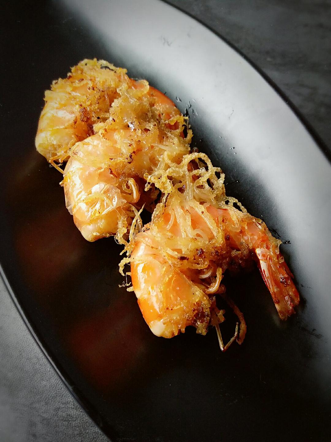 白开水#做的粉丝裏炸虾尾