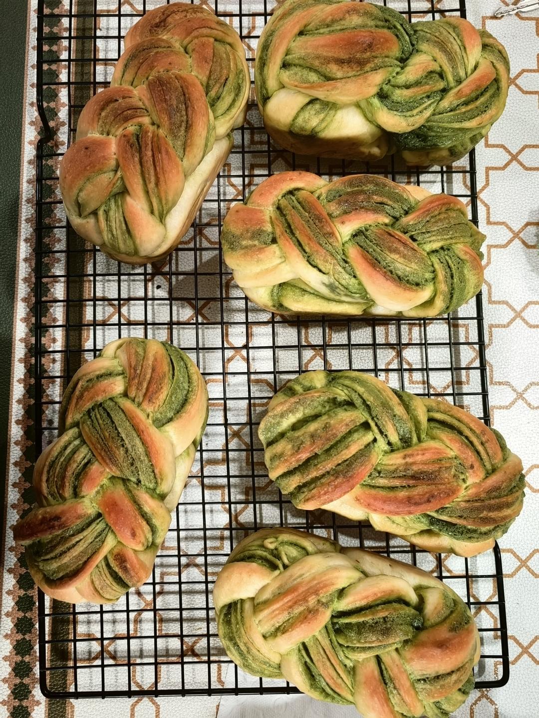 抹茶奶酥皇冠面包-不藏私面包匠人