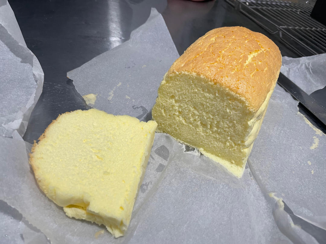 堪比柯基屁股
爆浆芝士🧀古早蛋糕