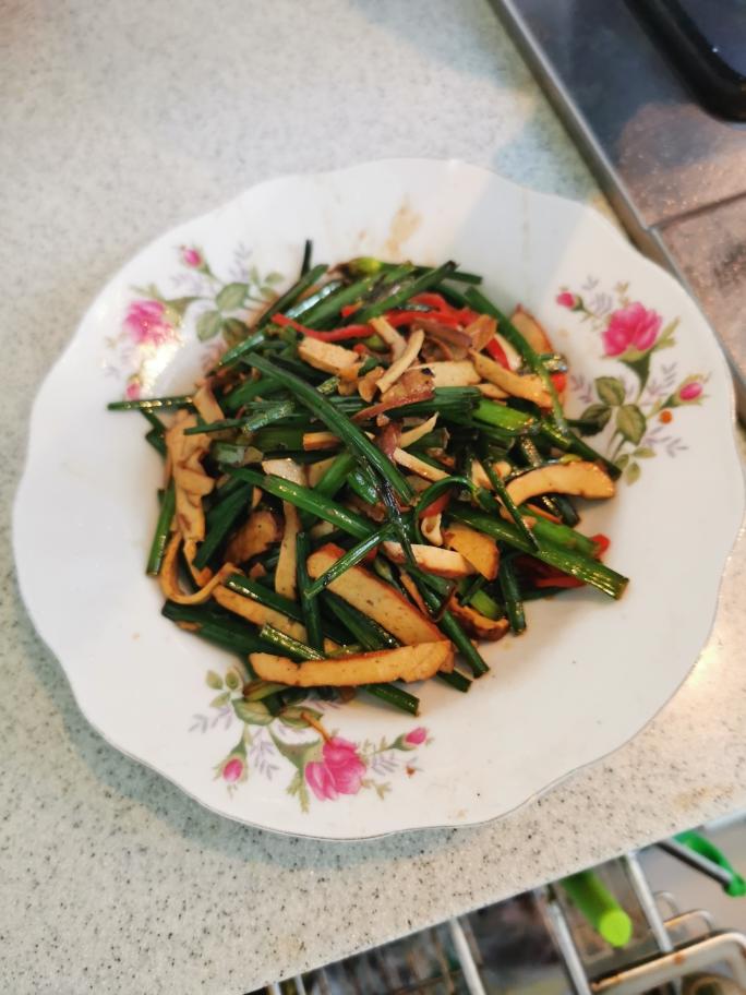 瑪莉廚房 韭菜花炒豆干 瑪莉 痞客邦