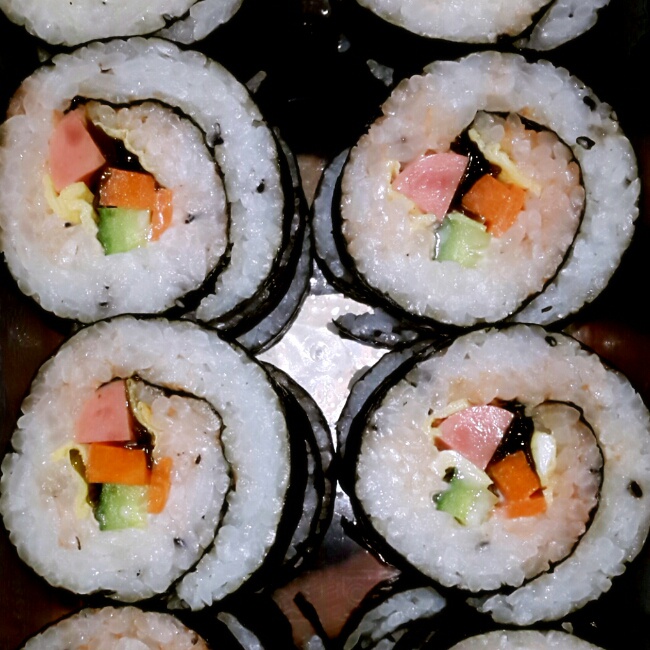 紫菜卷寿司