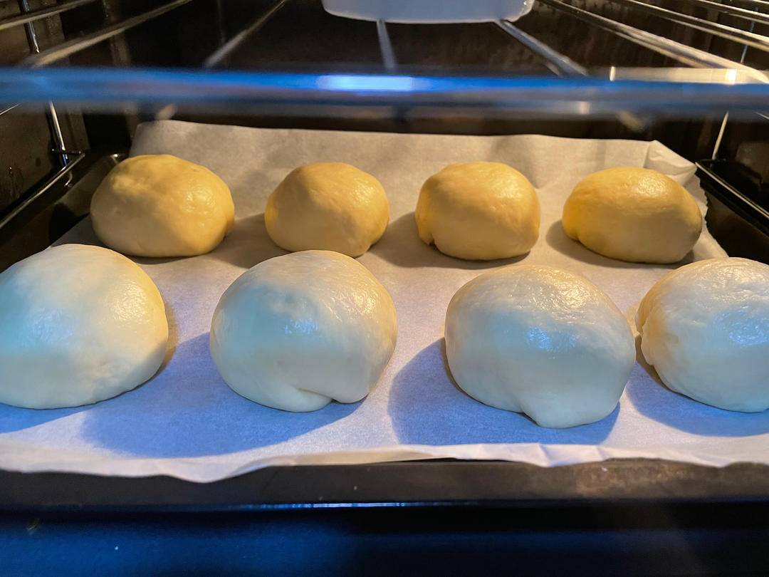 一次性发酵的超级柔软小餐包