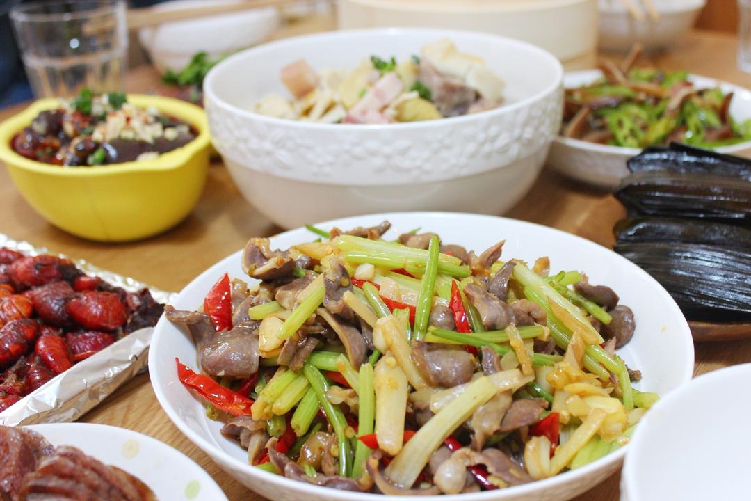 泡椒鸡胗