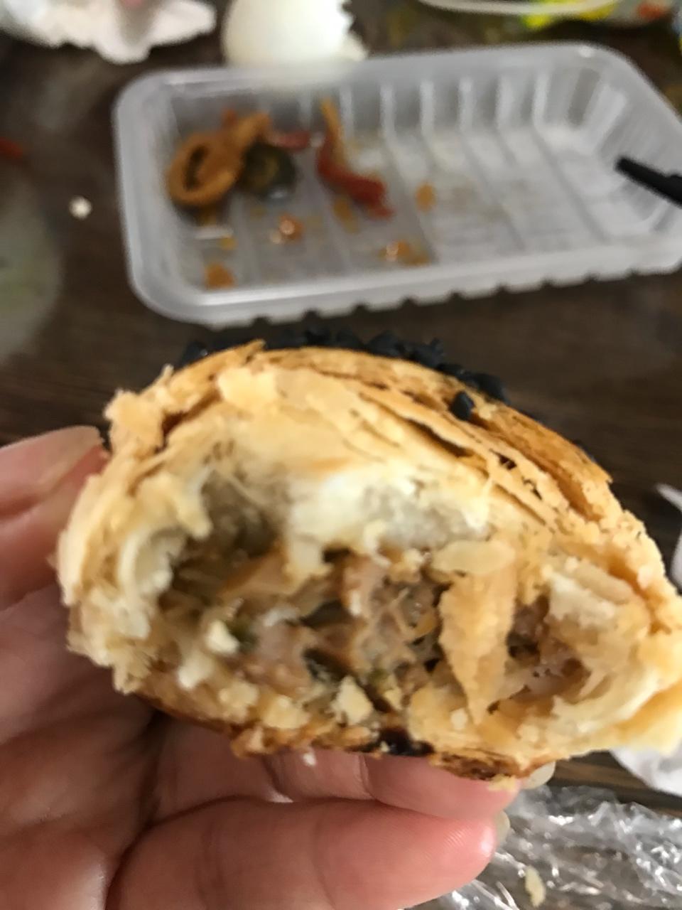 泳式鲜肉榨菜月饼