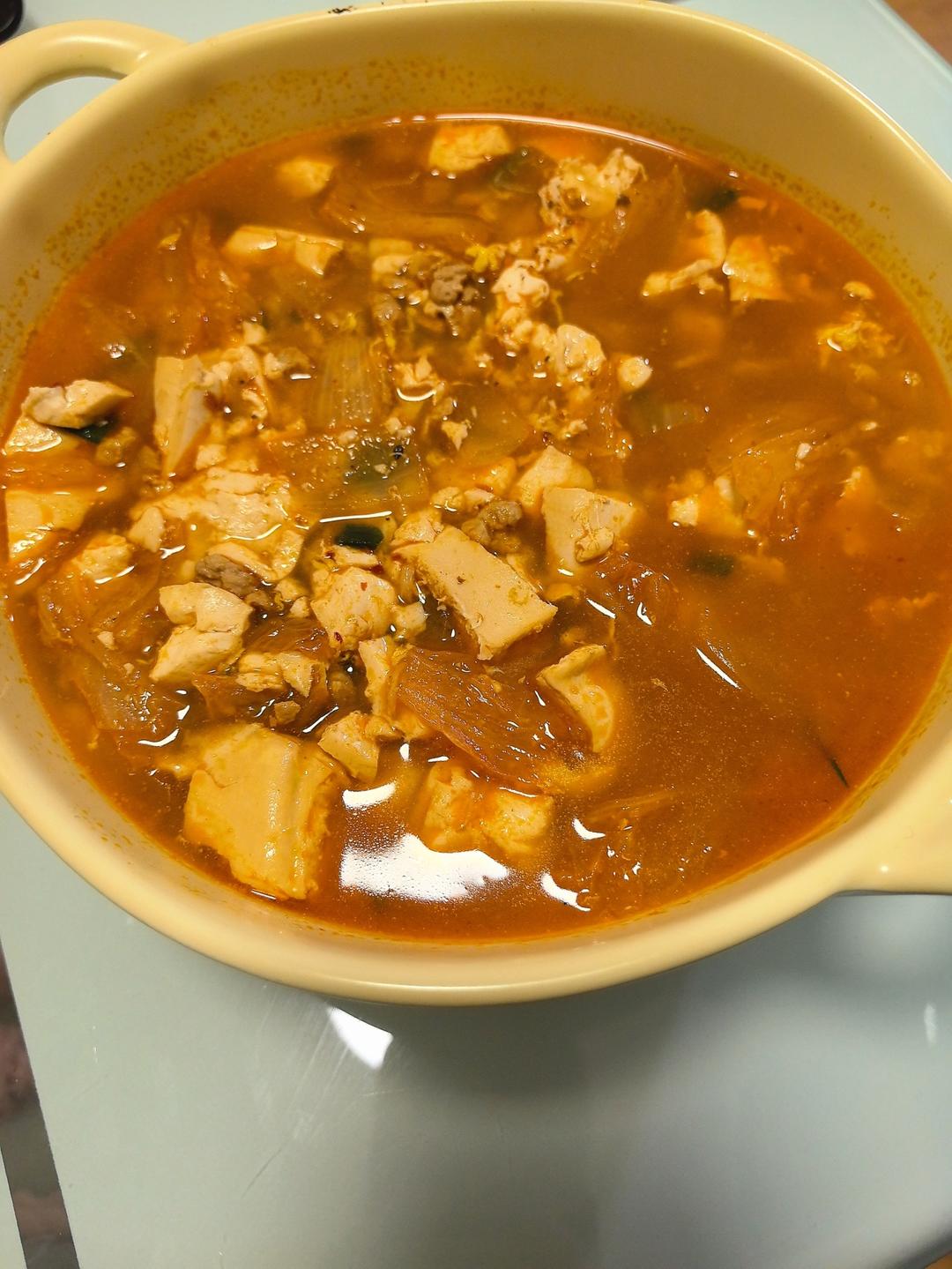 韩国大妈亲授— 韩式泡菜豆腐汤