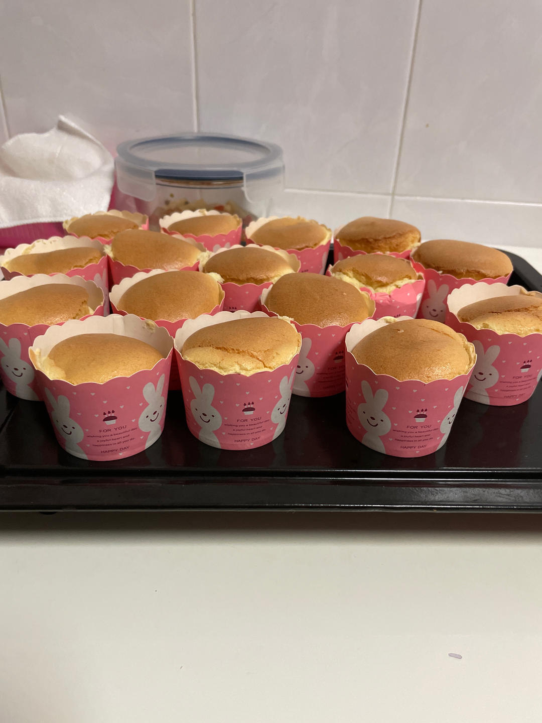 戚风小纸杯蛋糕
