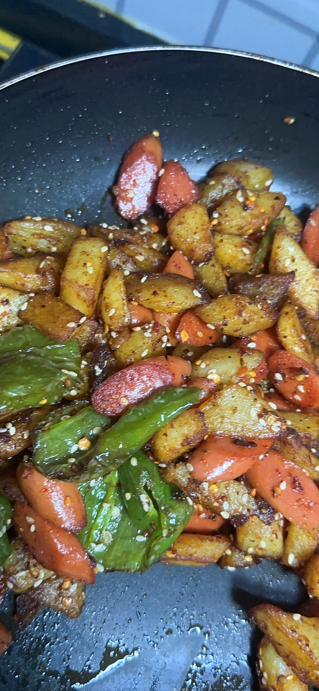 孜然火腿土豆丁