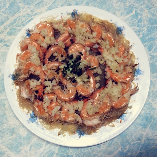 蒜蓉粉丝蒸大虾