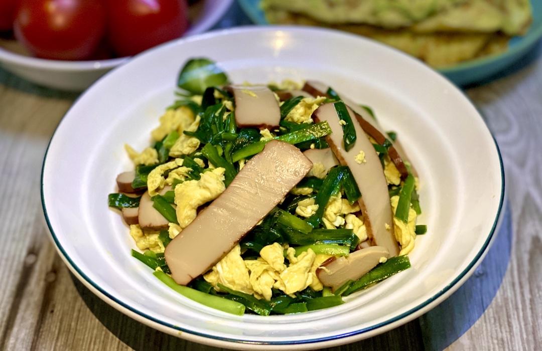 唉呦喂iv6y做的韭菜香干鸡蛋