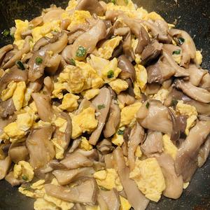 好吃家常菜❤️蘑菇炒鸡蛋的做法 步骤12