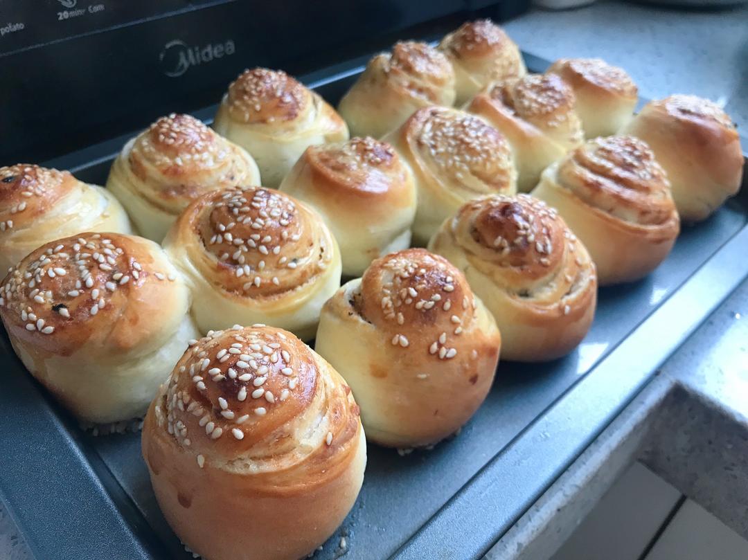 脆底蜂蜜小面包