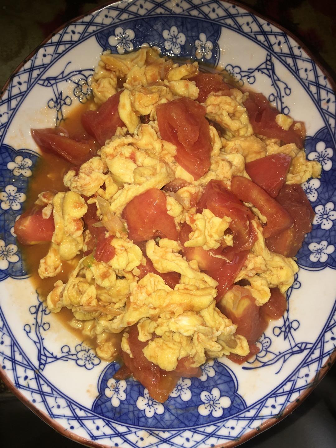 西红柿炒鸡蛋时，多加这一步，鸡蛋香嫩又入味