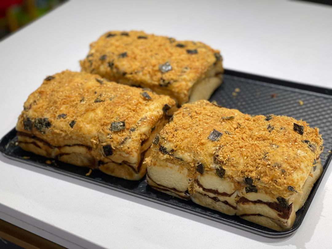 复制热销款肉松红豆吐司