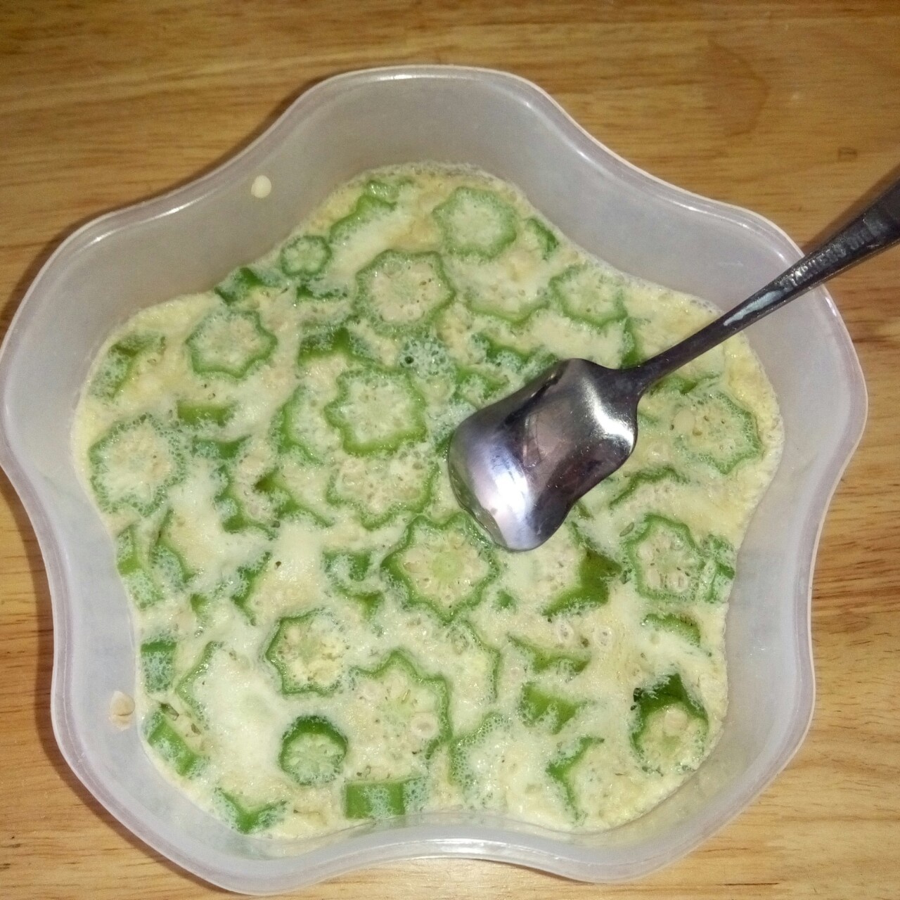 秋葵蒸蛋
