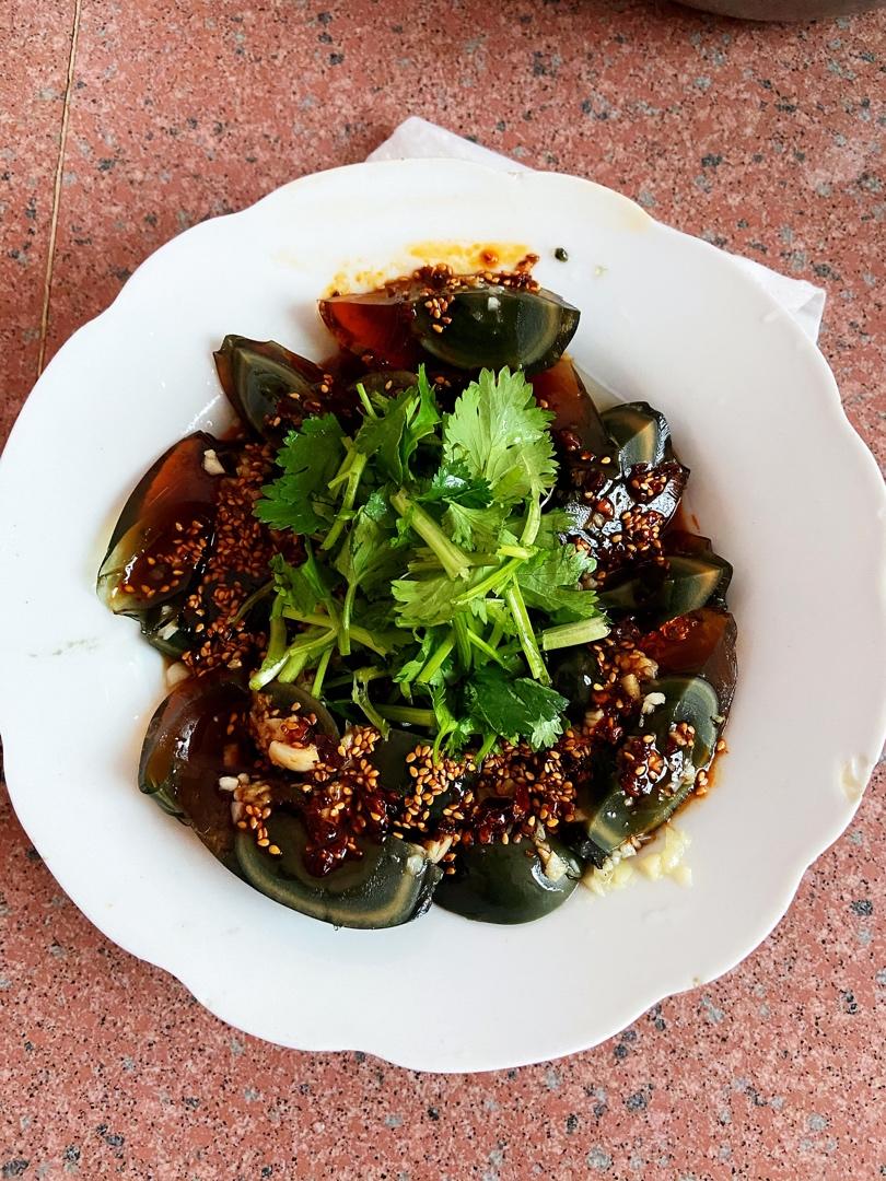 凉拌皮蛋做法（夏日必备下饭菜）