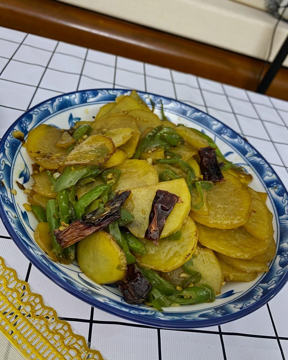 家常炒土豆片