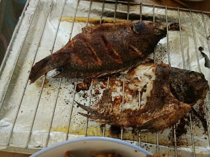 香喷喷烤罗非鱼（烤箱版）