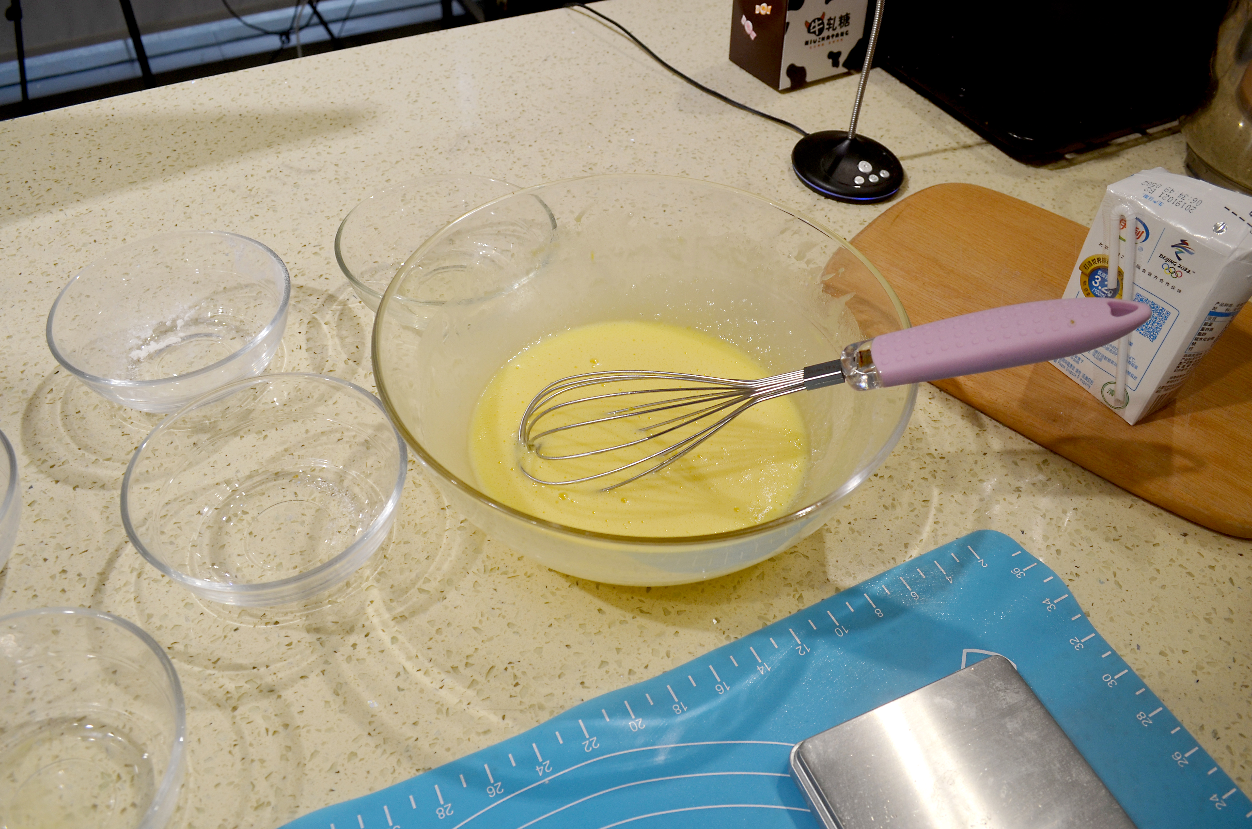 简单快手奶黄味的老婆饼的做法 步骤2