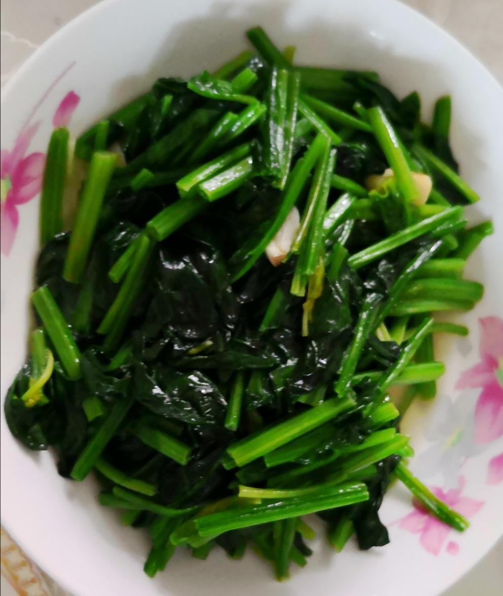 清炒菠菜的做法