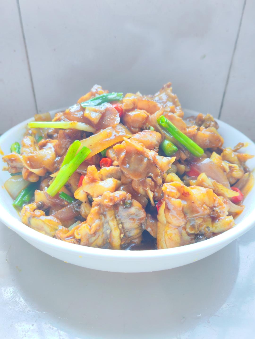 解锁新吃法 金汤爆炒牛蛙