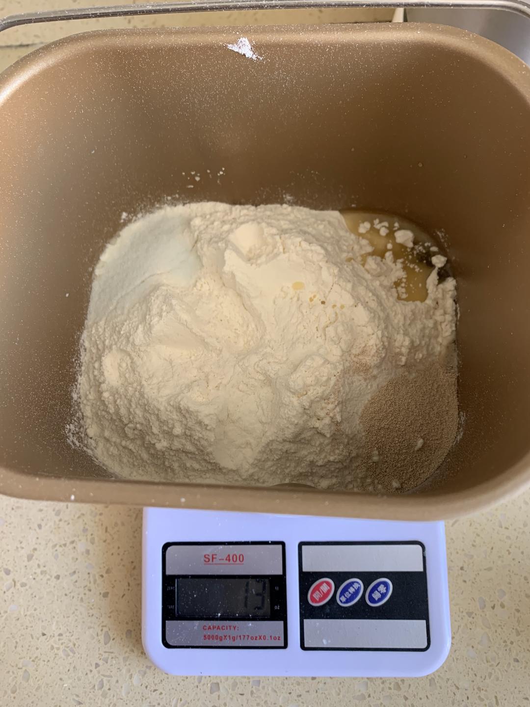 纯奶手撕吐司的做法 步骤1