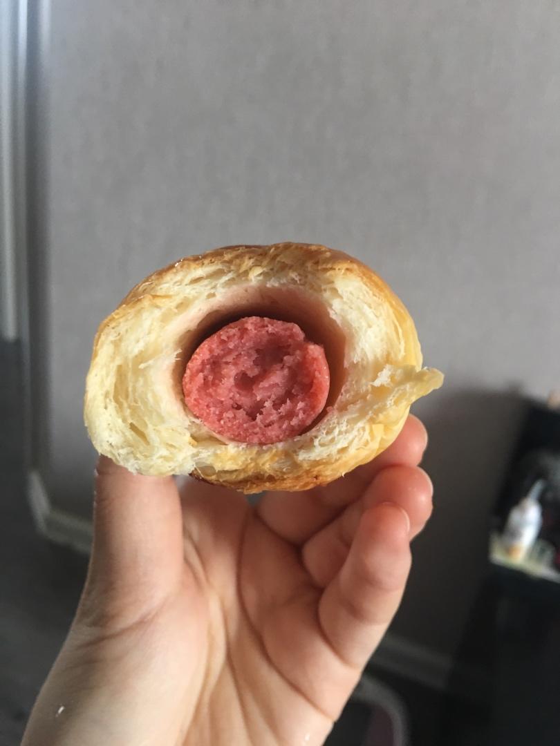 台式香肠面包卷