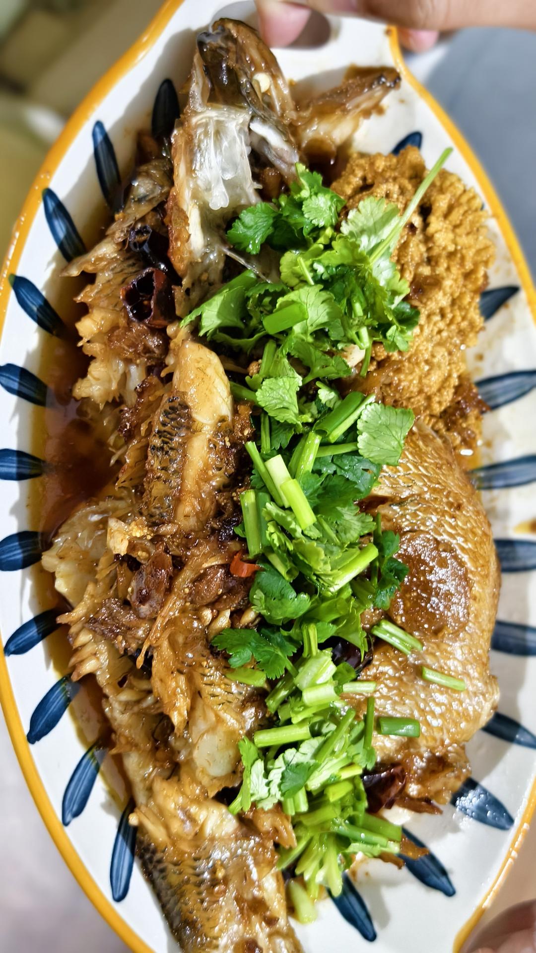 超快手超下饭的干烧鲈鱼 学不会你打我