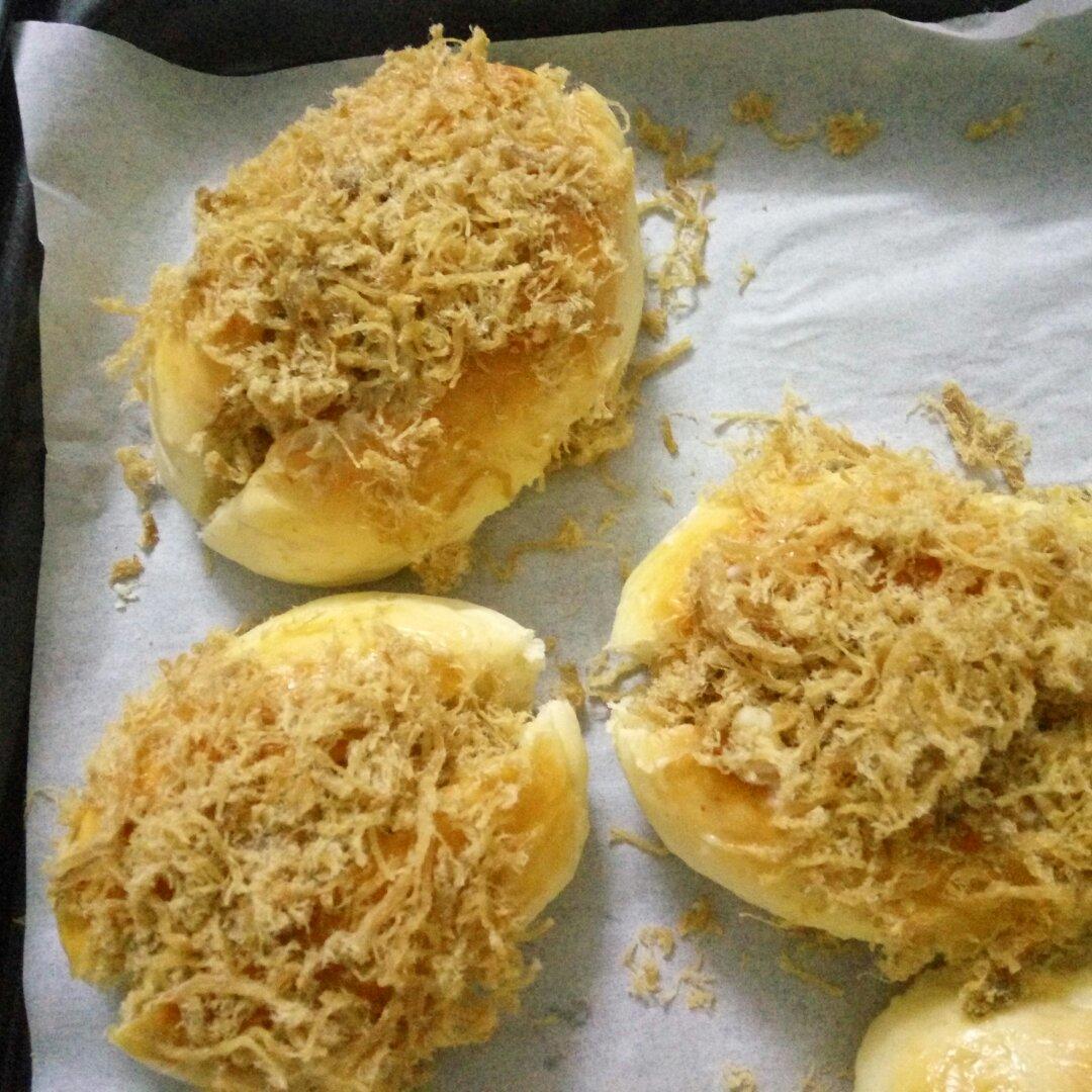 汤种椰蓉酥粒面包