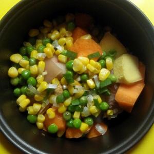 玉米豌豆胡萝卜猪骨汤的做法 步骤5