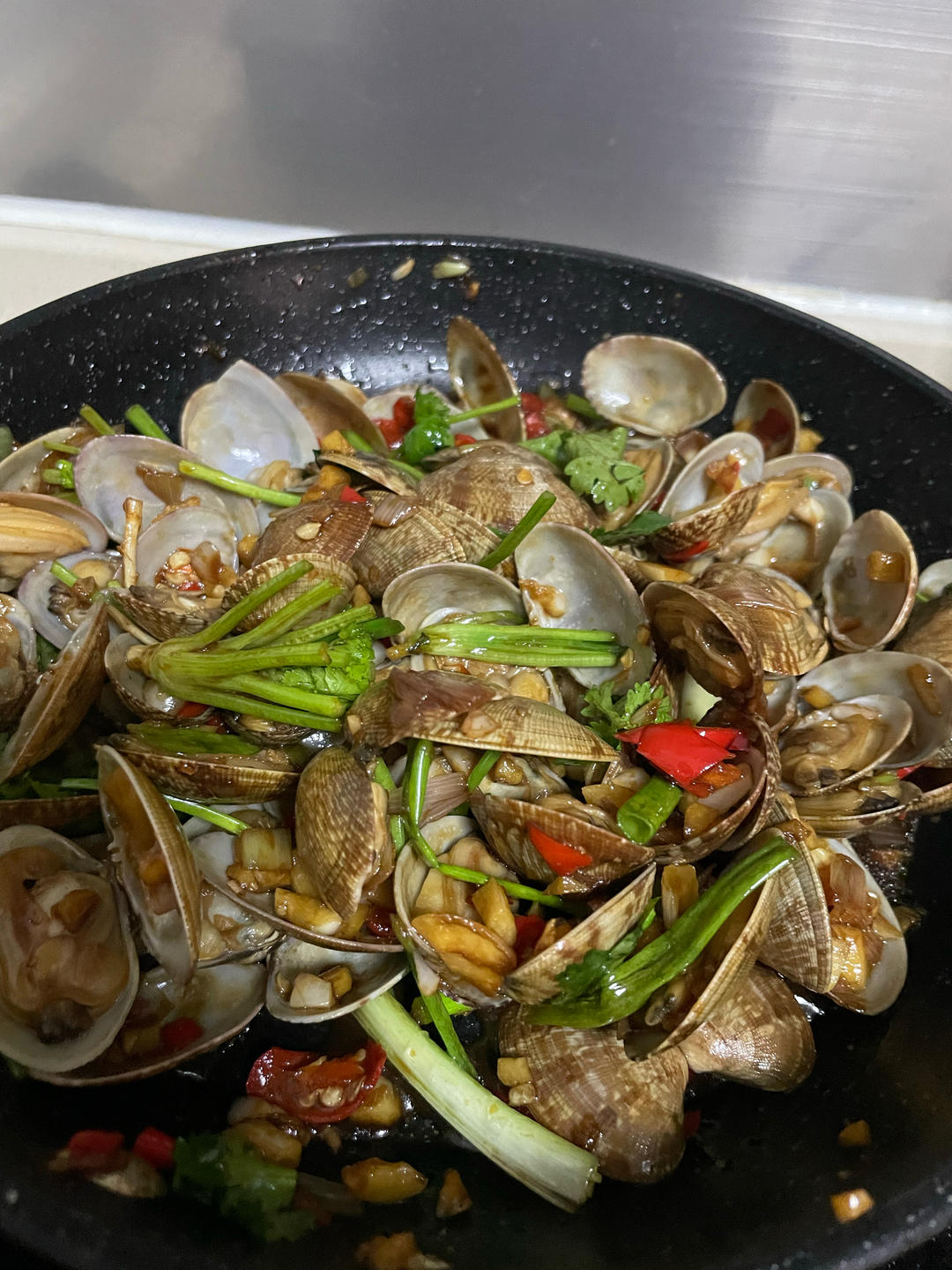 香辣炒花甲