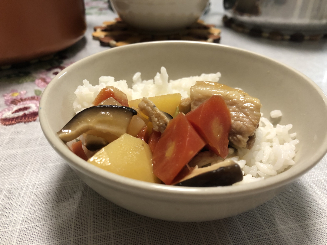 日式猪肉萝卜味增汤