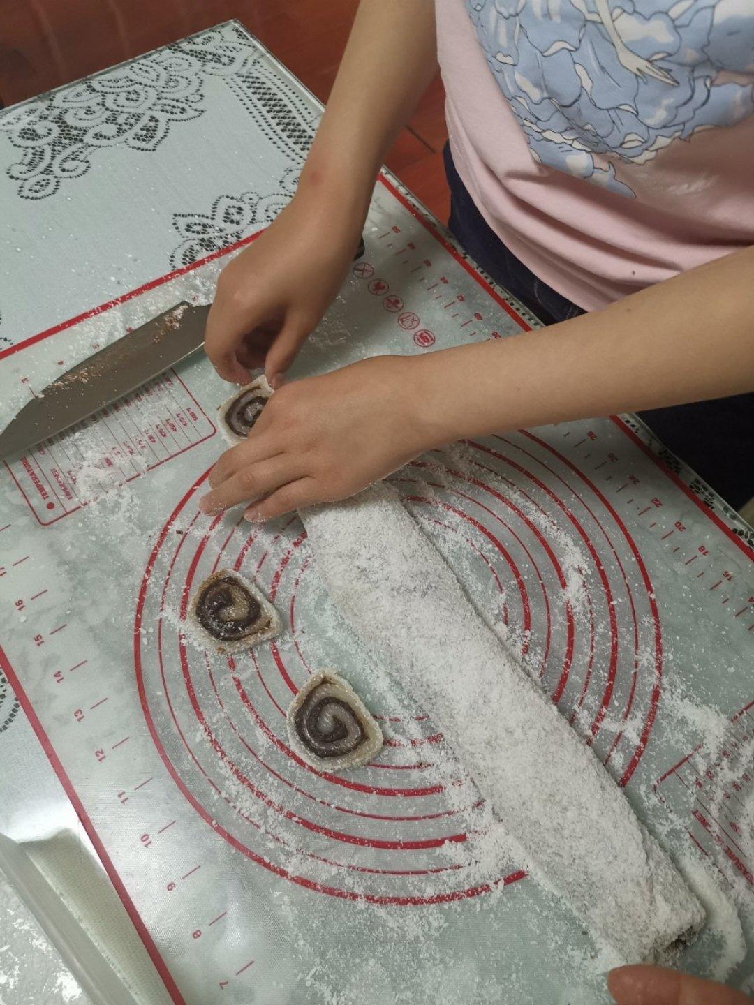 椰蓉豆沙糯米卷