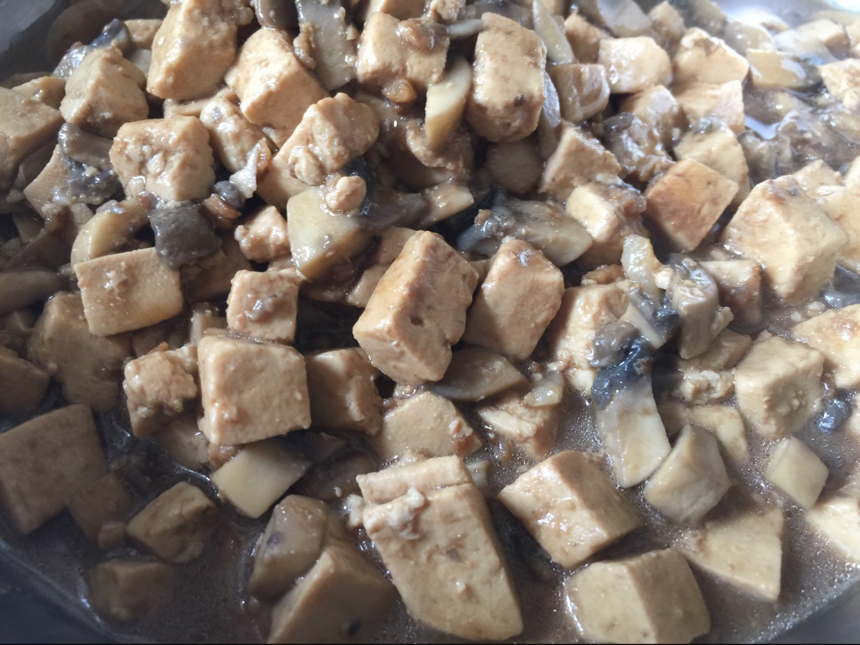 肉末蘑菇烧豆腐