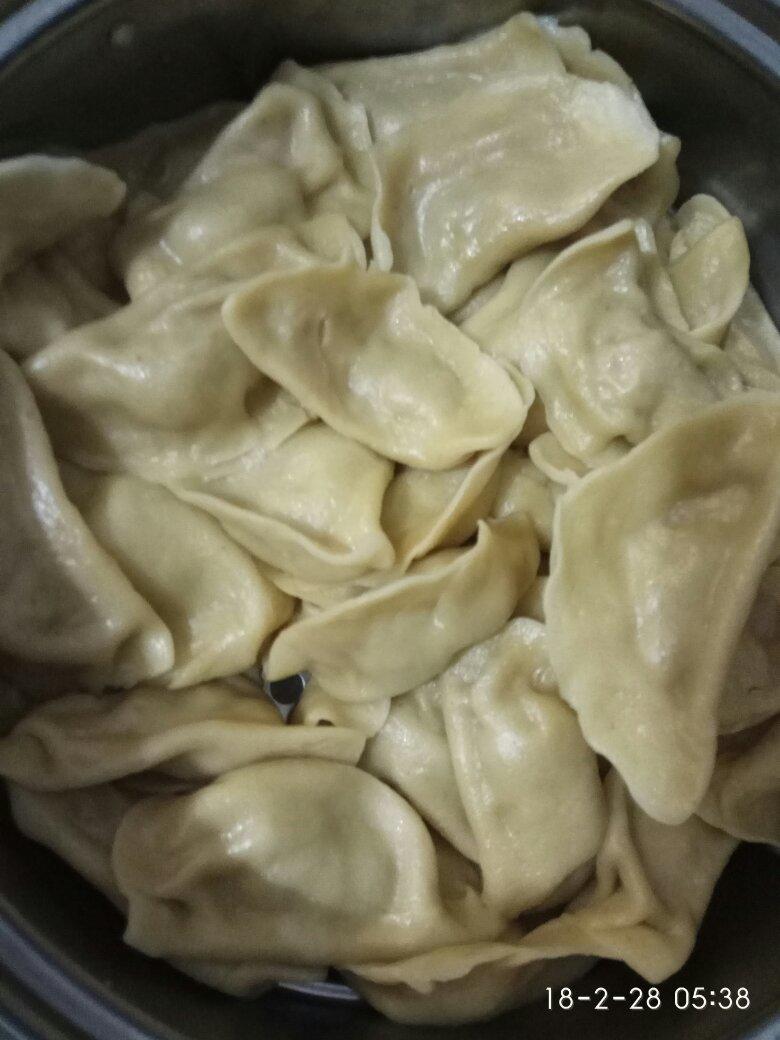 虾仁猪肉胡萝卜馄饨-附剥活虾技巧.几种馄饨包法