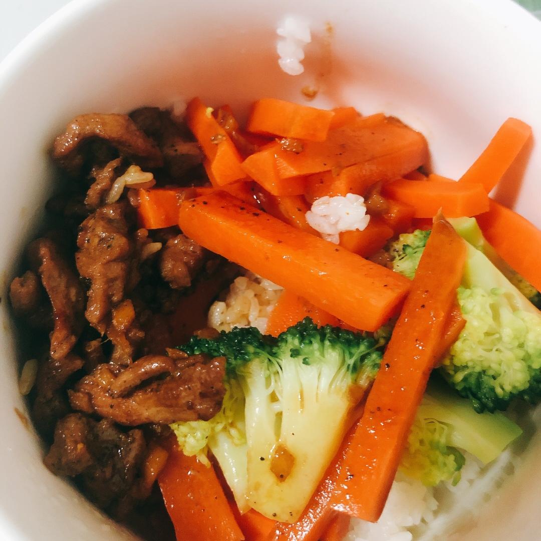 照烧鸡腿饭
