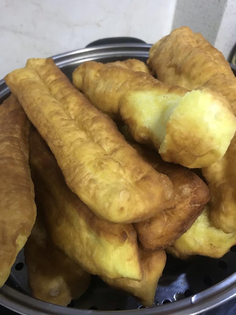 炸油条的做法和配方，一次成功，金黄酥脆比买的好吃