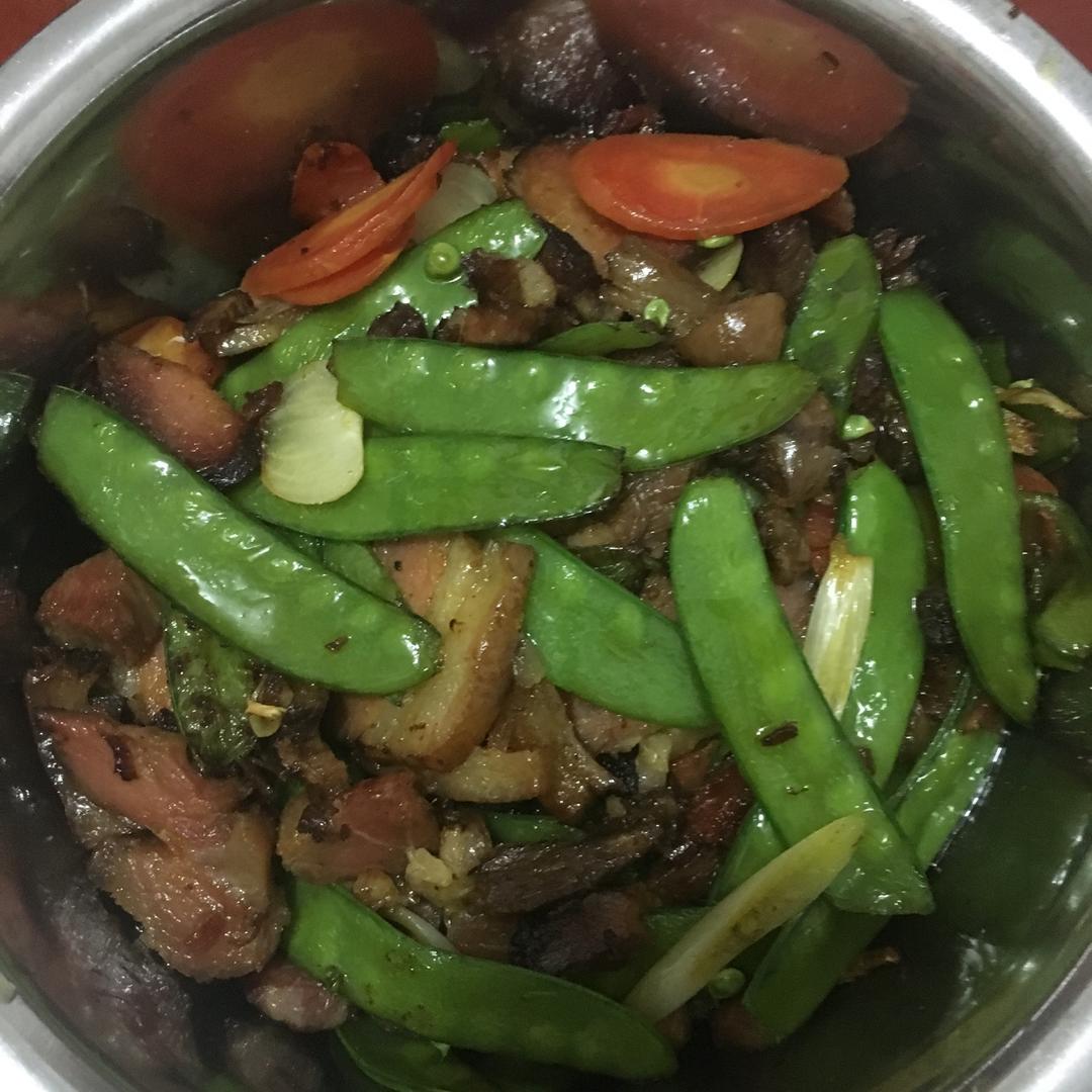 荷兰豆炒腊肉