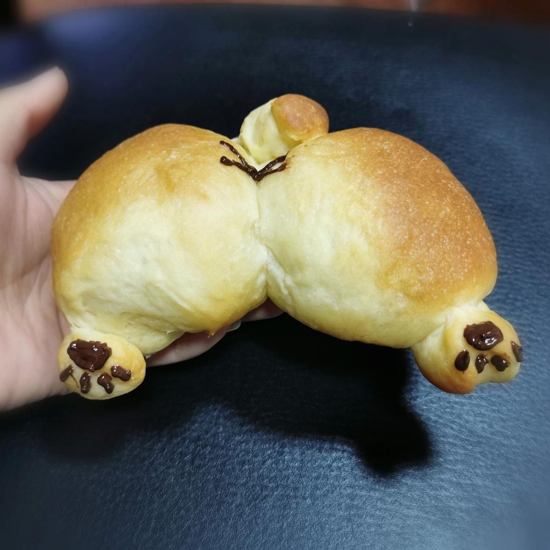 柯基屁股牛奶面包